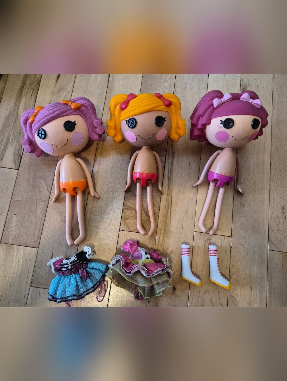 3 Lalaloopsy dolls, 2 outfits and 1 pair of boots